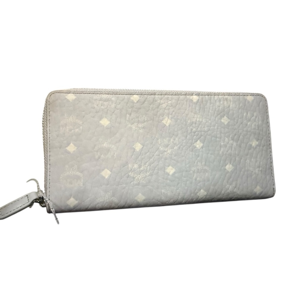 🔻MCM Visetos Zip-Around Continental Wallet Light Blue Silver Monogram